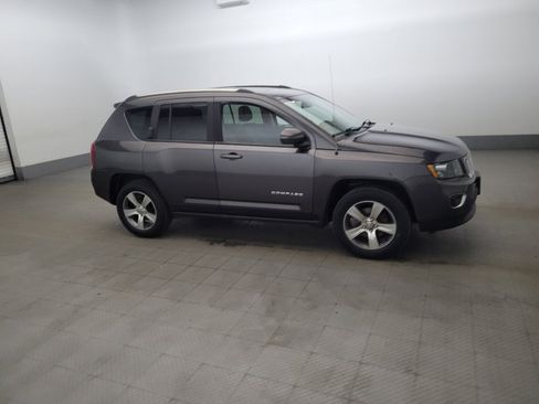 Used 2016 Jeep Compass High Altitude image 11