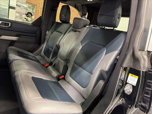 Used 2022 Ford Bronco Outer Banks image 30