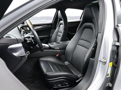 Certified 2022 Porsche Panamera 4 AWD/4WD image 5