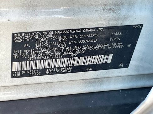 Used 2025 Toyota RAV4 LE FWD image 34