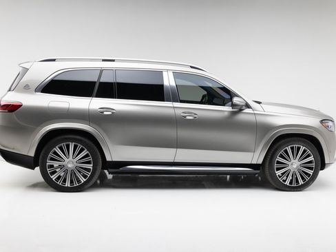 Used 2022 Mercedes-Benz Maybach GLS 600 4MATIC image 15