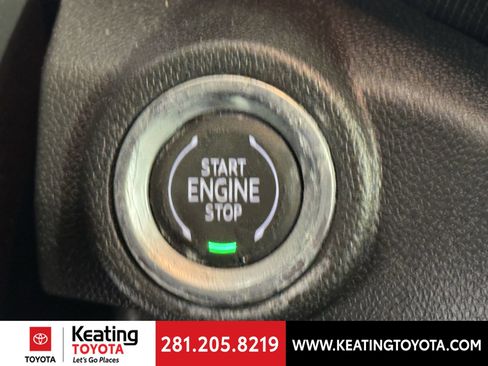 Used 2021 Chevrolet TrailBlazer RS w/ Sun and Liftgate Package image 30