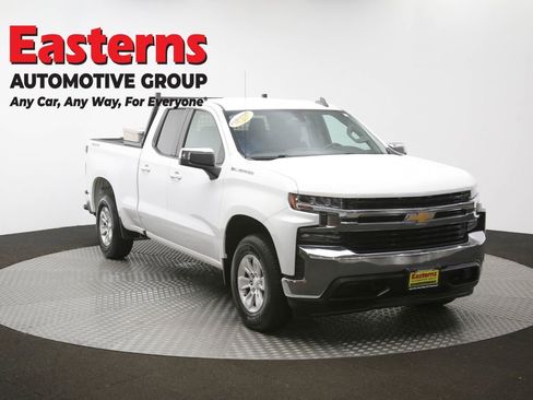 Used 2021 Chevrolet Silverado 1500 LT AWD/4WD image 52