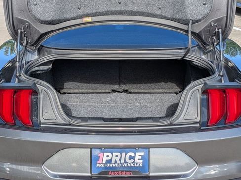 Used 2020 Ford Mustang Coupe RWD image 6