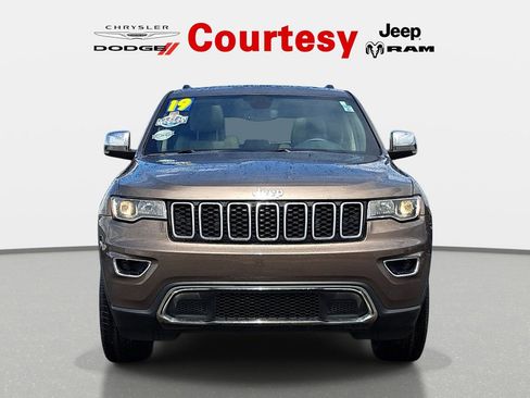 Used 2019 Jeep Grand Cherokee Limited image 8