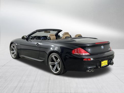 Used 2010 BMW M6 Convertible image 5