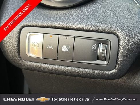 Used 2024 Chevrolet Blazer EV LT AWD/4WD image 23