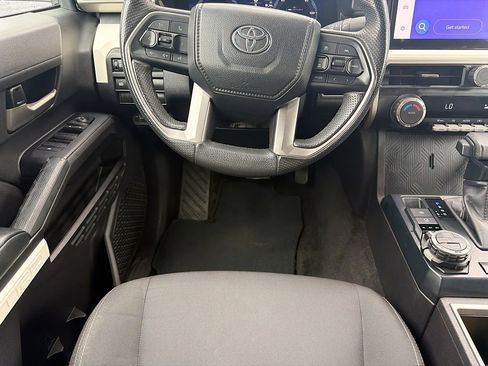 Used 2024 Toyota Tacoma TRD Off-Road AWD/4WD image 16