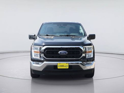 Used 2022 Ford F150 XLT w/ Equipment Group 301A Mid RWD image 3