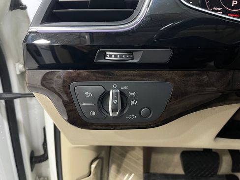 Used 2019 Audi Q7 3.0T Premium Plus w/ Premium Plus Package image 21