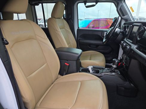 Used 2019 Jeep Wrangler Unlimited Rubicon AWD/4WD image 25
