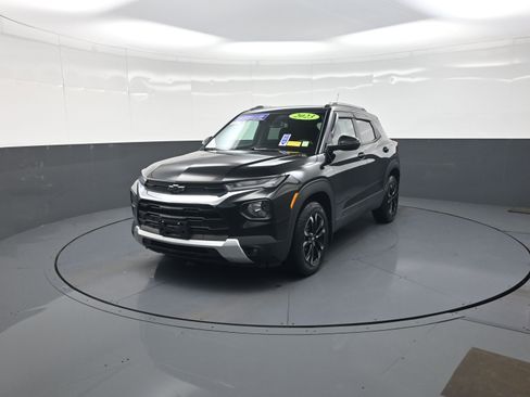 Used 2023 Chevrolet TrailBlazer LT w/ Convenience Package AWD/4WD image 7