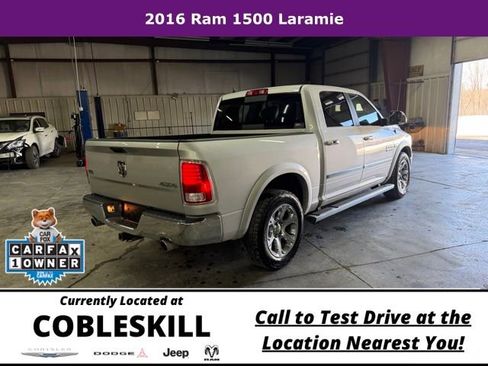 Used 2016 RAM 1500 Laramie w/ Convenience Group AWD/4WD image 3