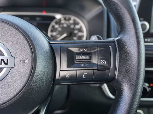 Used 2021 Nissan Rogue S FWD image 21
