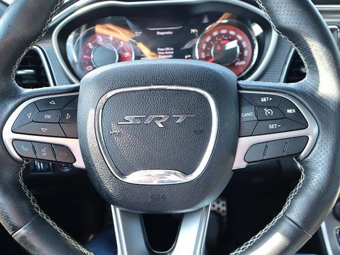 Used 2016 Dodge Challenger SRT Hellcat image 31