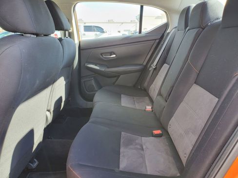 Used 2022 Nissan Sentra SR image 11