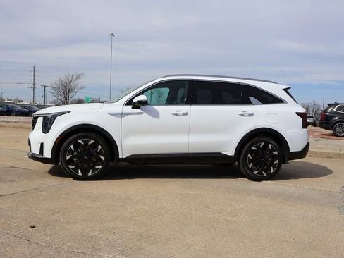 New 2025 Kia Sorento SX FWD image 4