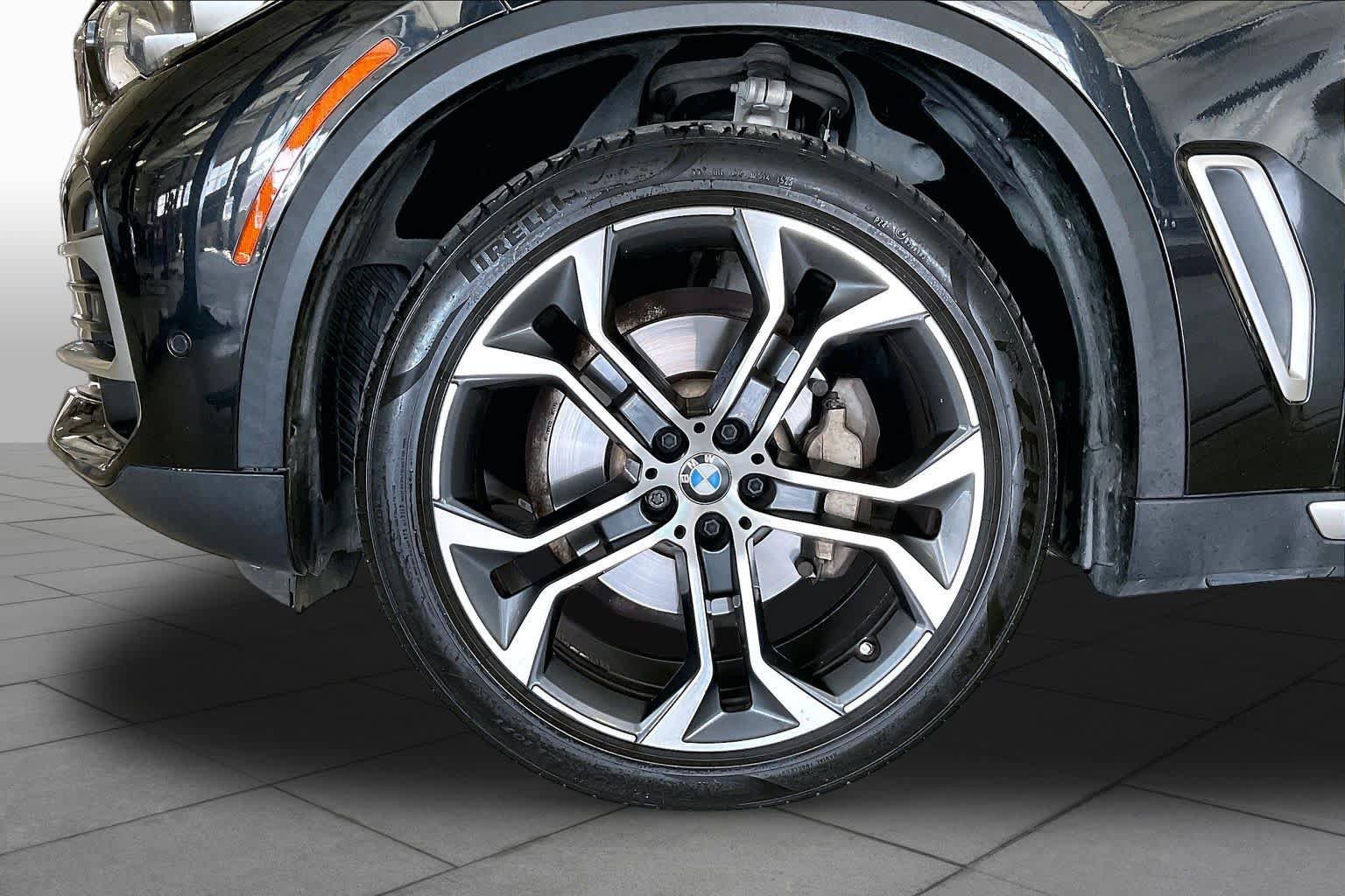 Used 2021 BMW X5 sDrive40i w/ Premium Package 2 RWD image 10