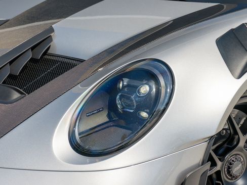Used 2024 Porsche 911 GT3 RS image 21