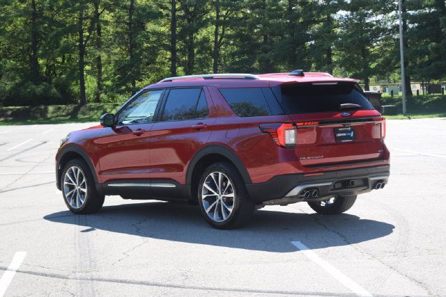 Used 2025 Ford Explorer Platinum w/ Ultimate Package AWD/4WD image 27