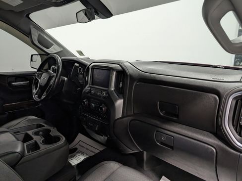 Used 2020 Chevrolet Silverado 1500 RST image 22