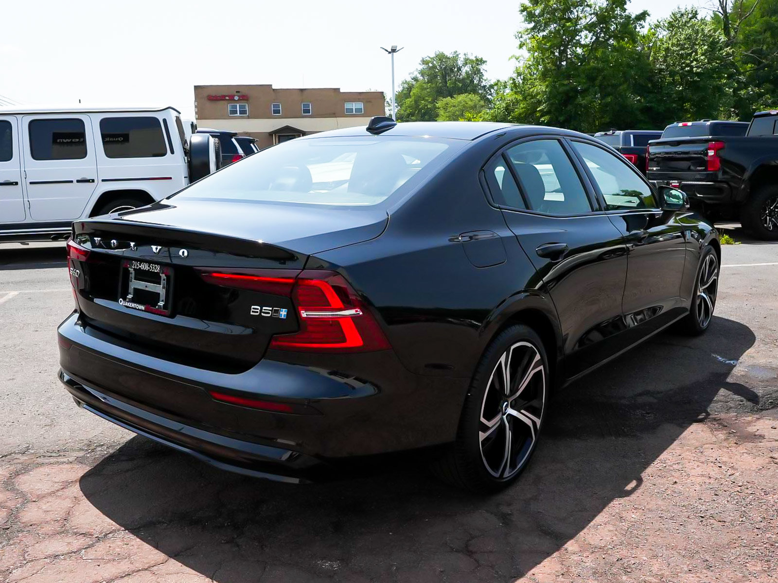 Used 2024 Volvo S60 B5 Core AWD/4WD image 6