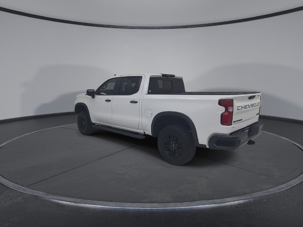 Used 2025 Chevrolet Silverado 1500 ZR2 w/ Technology Package AWD/4WD image 9