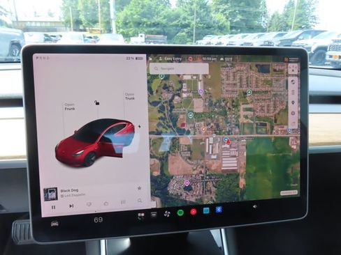 Used 2019 Tesla Model 3 Long Range RWD image 16