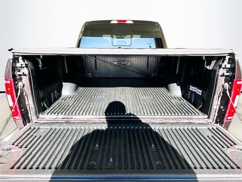 Used 2018 Ford F150 XLT w/ Equipment Group 302A Luxury image 25