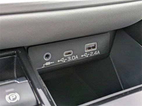 New 2025 Subaru Outback Premium image 28