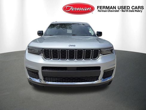 Used 2023 Jeep Grand Cherokee L Laredo RWD image 7