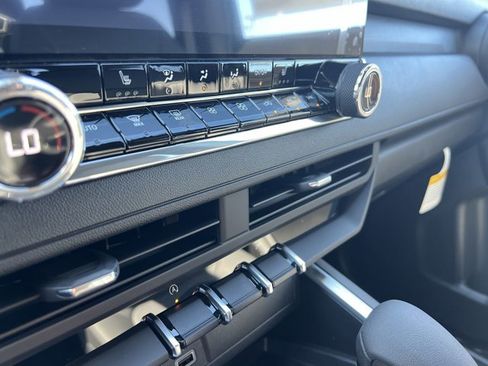 New 2026 Chevrolet Colorado Trail Boss image 11