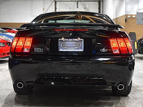 Used 2004 Ford Mustang Mach 1 RWD image 10