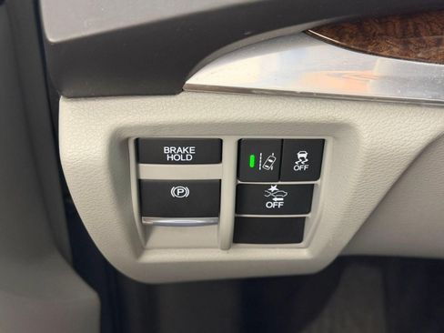 Used 2017 Acura MDX FWD w/ Technology Package image 17