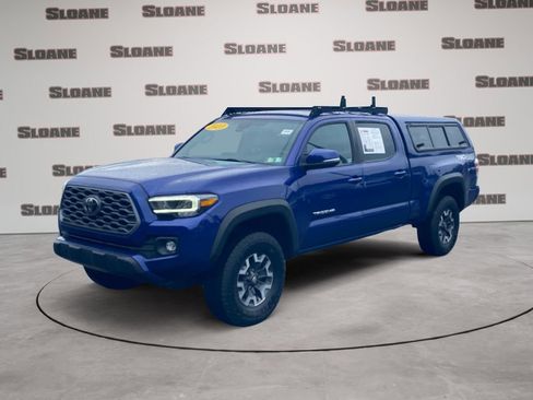 Used 2023 Toyota Tacoma TRD Off-Road w/ Technology Package AWD/4WD image 1