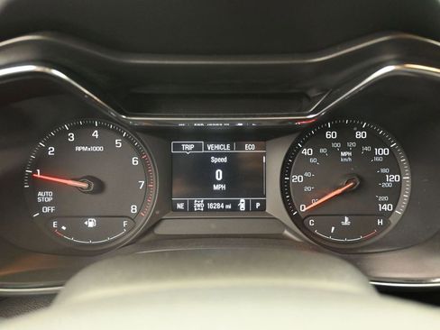 Used 2023 Chevrolet TrailBlazer LT w/ Convenience Package image 11