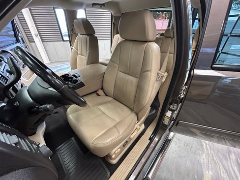 Used 2008 GMC Sierra 1500 SLE w/ Sierra NFL Edition RWD image 7