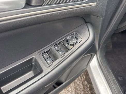 Used 2024 Ford Edge SEL image 8