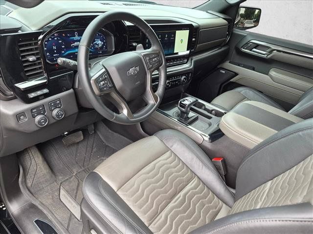 Used 2024 Chevrolet Silverado 1500 ZR2 w/ Technology Package AWD/4WD image 9