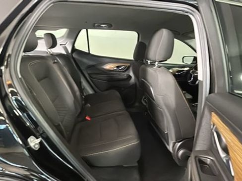 Used 2020 GMC Terrain SLE w/ Driver Convenience Package AWD/4WD image 29