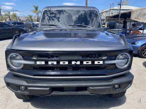 Used 2022 Ford Bronco Outer Banks AWD/4WD image 3