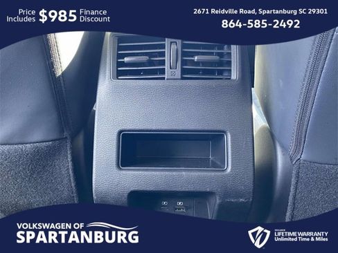 Used 2024 Mitsubishi Outlander SE image 11