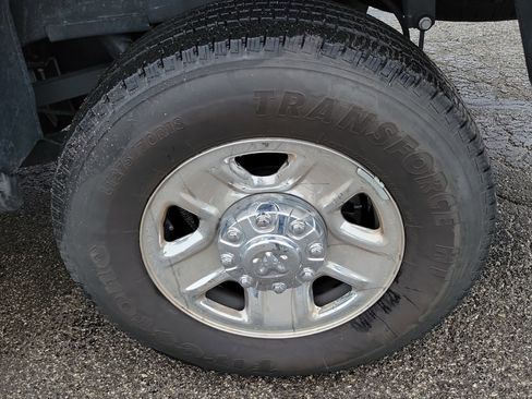 Used 2024 RAM 2500 Tradesman w/ Safety Group image 5