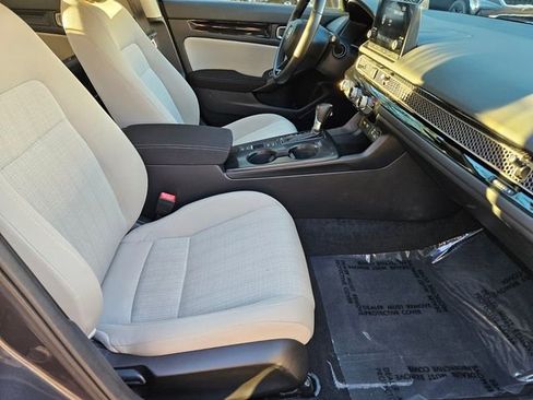 Used 2023 Honda Civic EX image 17
