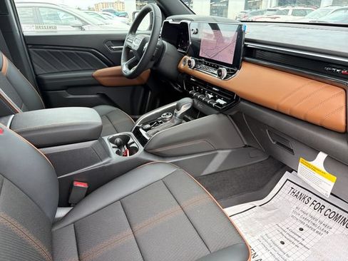 New 2026 GMC Canyon AT4 AWD/4WD image 22