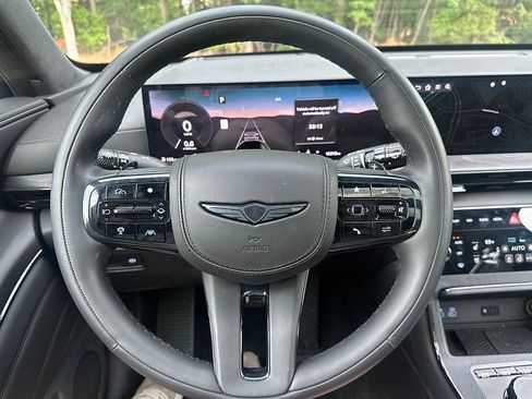Certified 2026 Genesis GV80 3.5T Prestige AWD/4WD image 8
