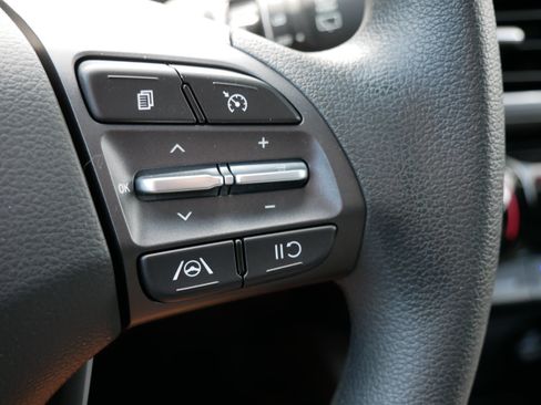 Certified 2023 Hyundai Kona SEL AWD/4WD image 27