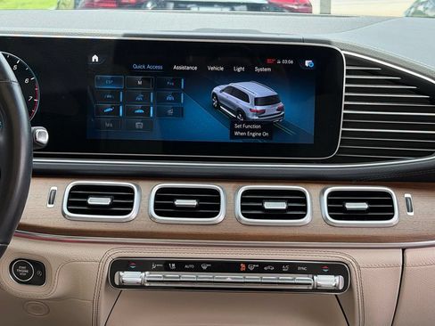 Used 2022 Mercedes-Benz GLS 450 4MATIC image 48