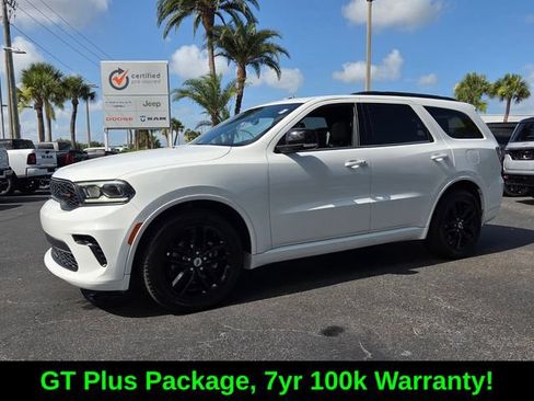 Used 2024 Dodge Durango GT RWD image 3