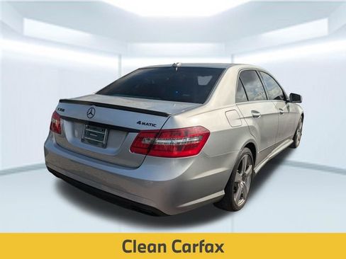 Used 2011 Mercedes-Benz E 350 4MATIC Sedan image 2